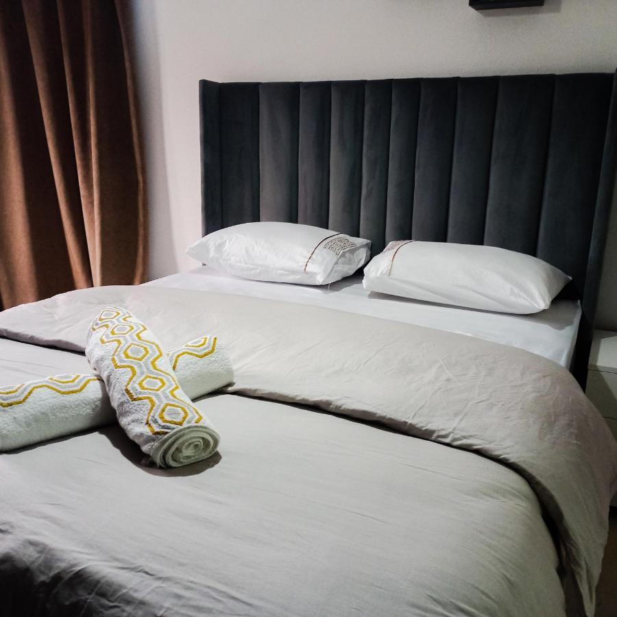 Nouveau Appartement Au Plein Centre-Ville En Face Hilton Tanger Buitenkant foto