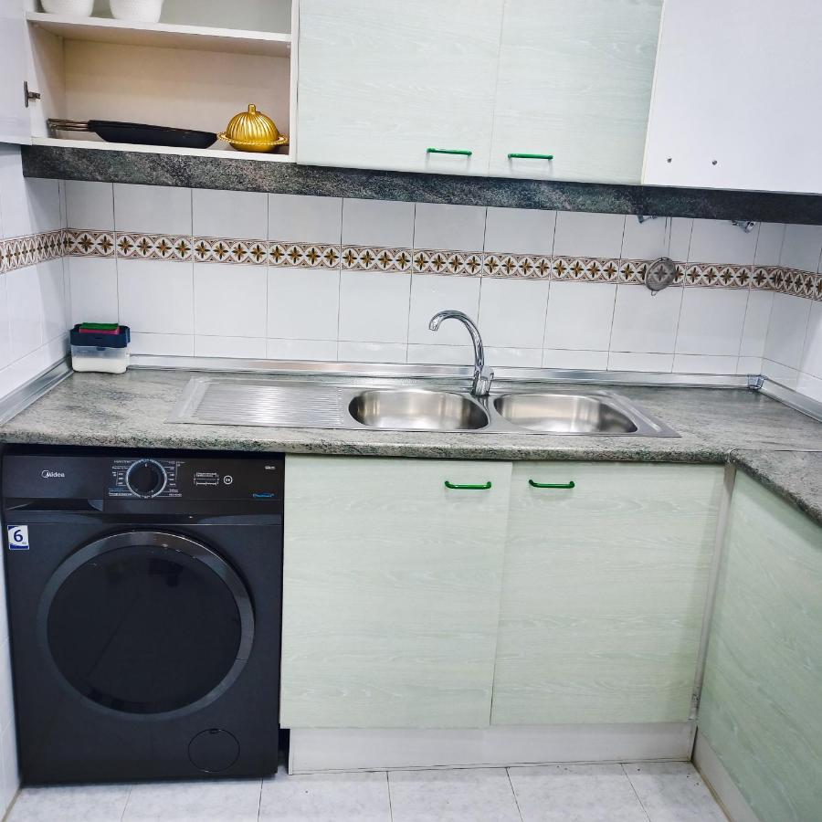 Nouveau Appartement Au Plein Centre-Ville En Face Hilton Tanger Buitenkant foto